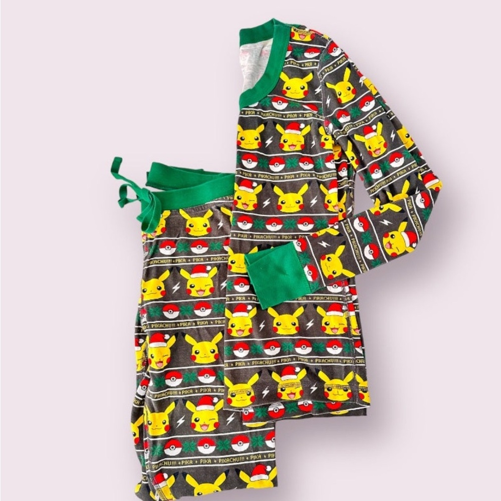 Women’s Hanna Andersson Pikachu Christmas Pajamas - Small